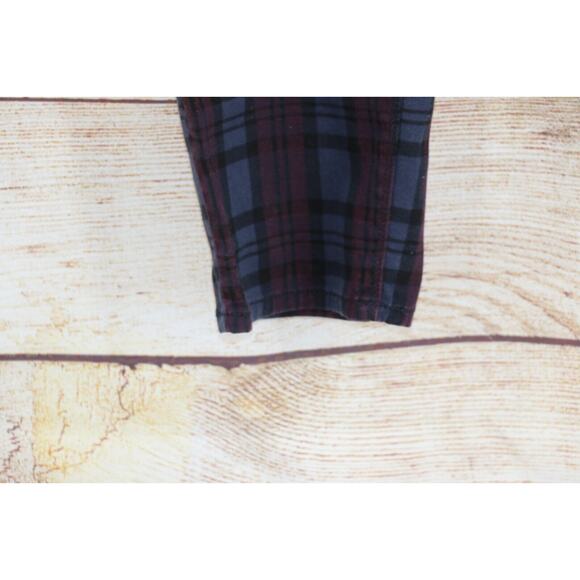 Cato EST 1946 Womens Plus Size 24W Curvy Plaid Pants 29" Inseam Gray Maroon - Picture 6 of 10